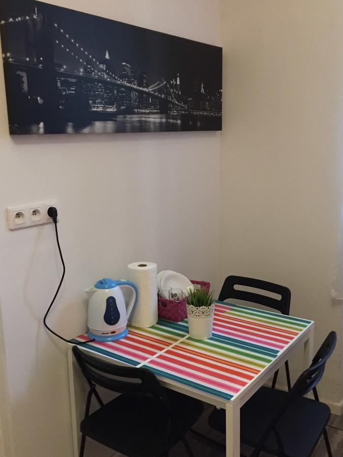 كراكوفيا Hostel Wiktoria المظهر الخارجي الصورة